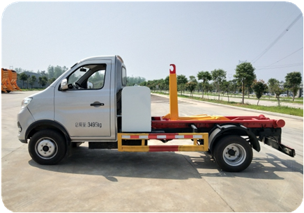 電動勾臂垃圾車
