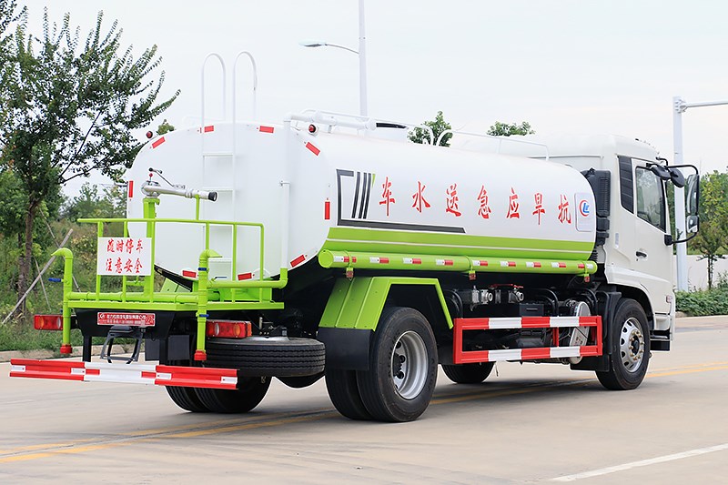 東風(fēng)天錦14噸灑水車(chē)