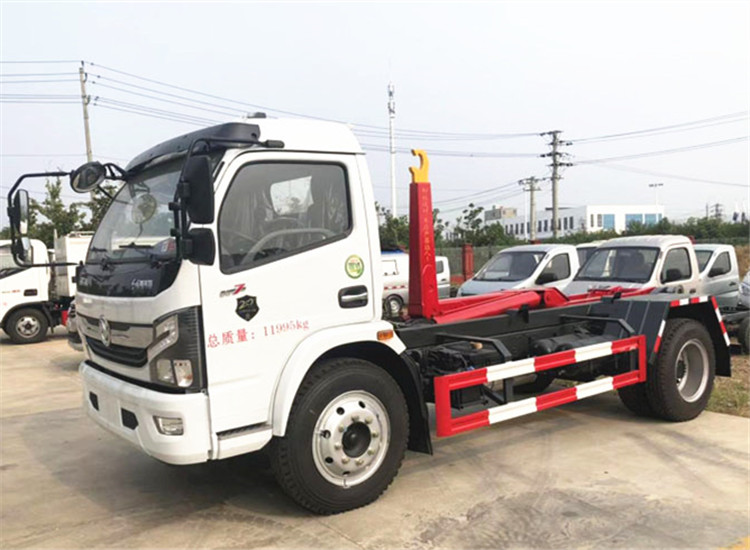 東風多利卡7方勾臂垃圾車