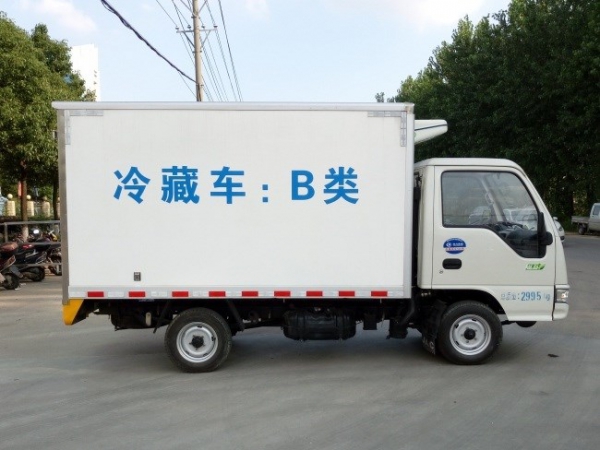 (廂長(zhǎng)3.1米)江淮康鈴小型冷藏車(chē)